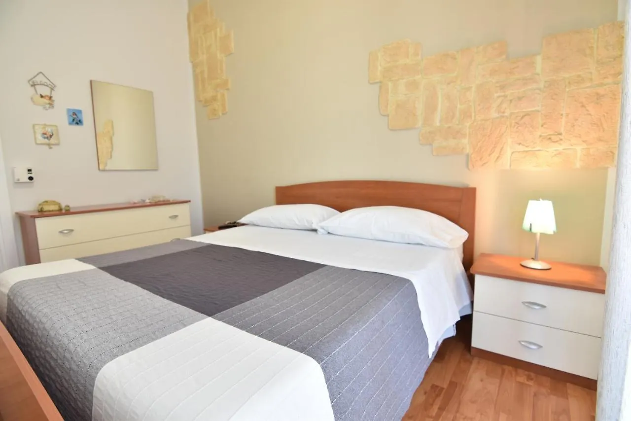 Casa vacanze Villa La Terrazza sul Porto Marina di Ragusa